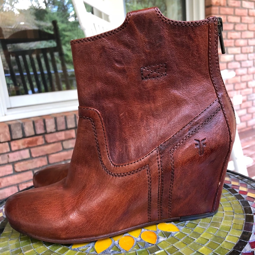 Frye Wedge Bootie 7.5